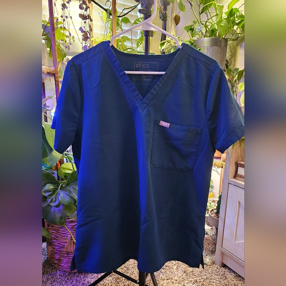 FIGS jogger scrub set